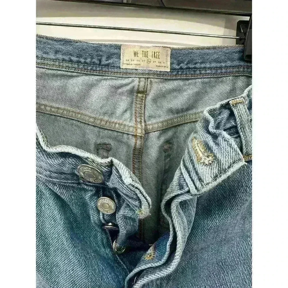 Free People We the Free Straight Button Fly Distressed Ripped Jeans Womens Sz 28 - Picture 2 of 6